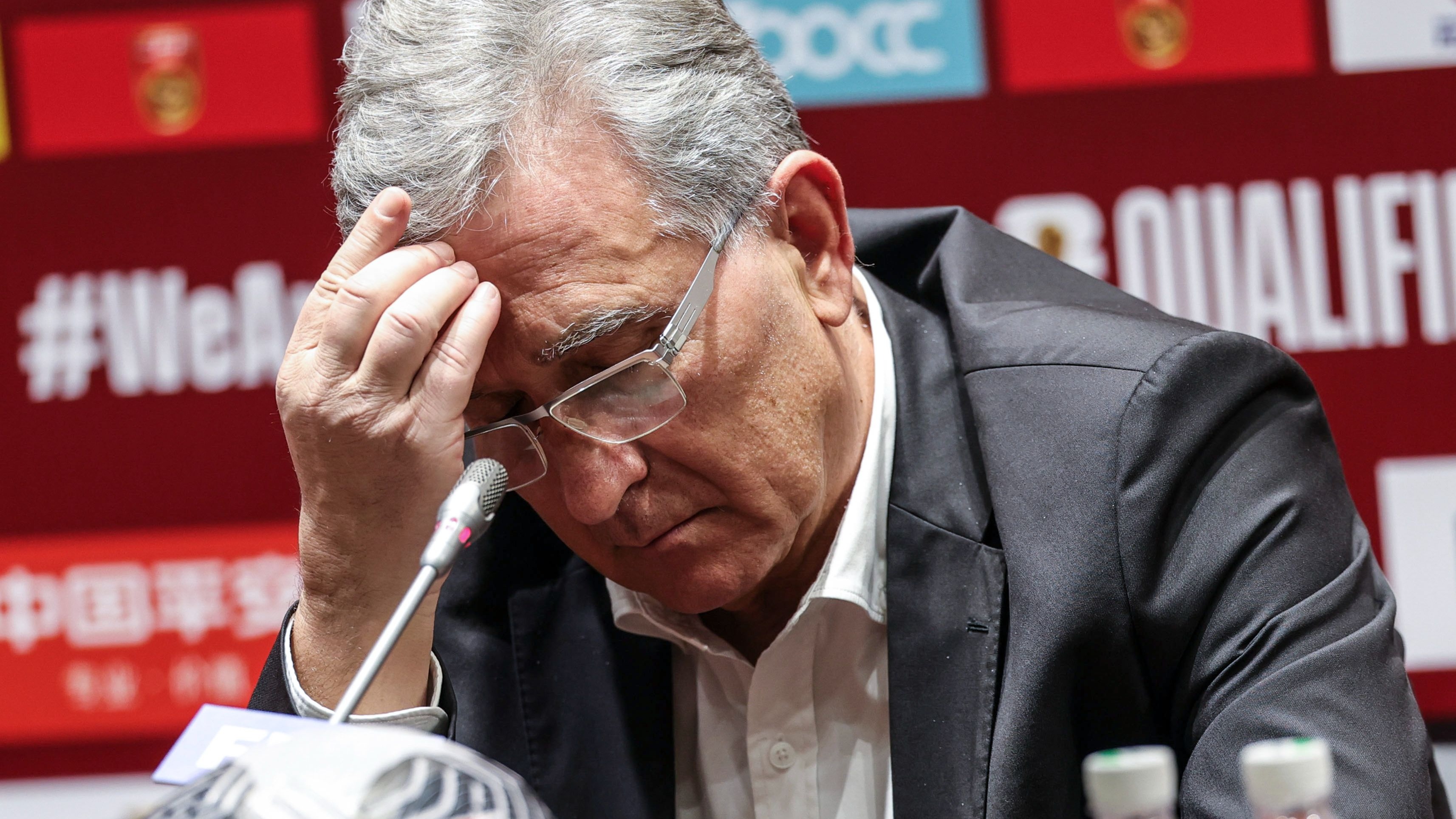 关于今晨广东宏远备战意甲，扳平良机细节曝光，压力陡增，轮换策略成焦点的信息-开云