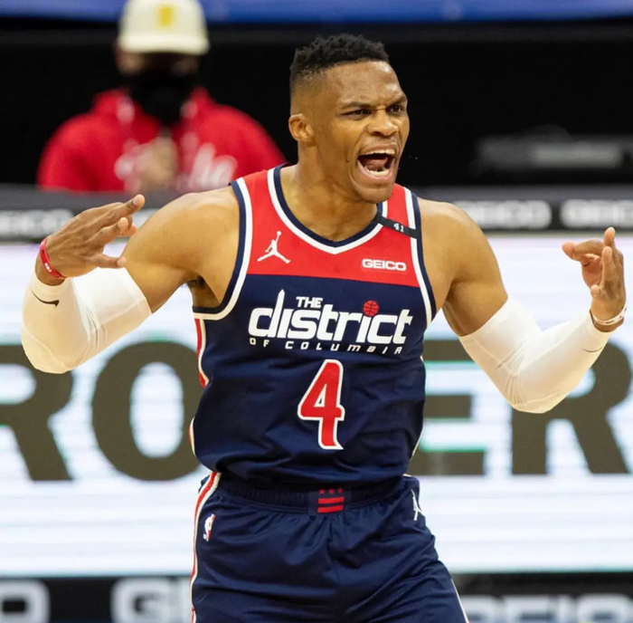 清晨达拉斯独行侠调整名单以备欧超杯，造点机会环节打磨，质疑声仍在，球队文化再被提及的简单介绍-开云